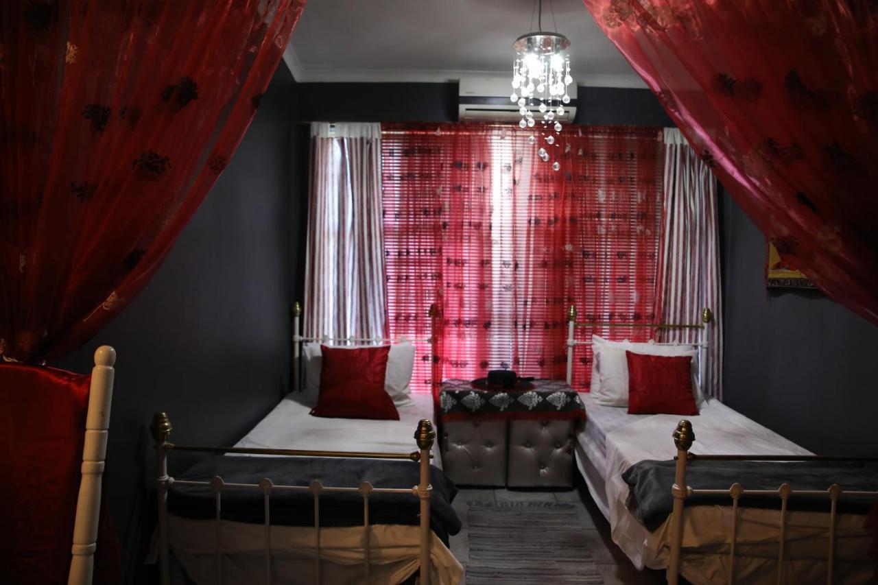 Eagle'S Nest Hotel Barberton Buitenkant foto