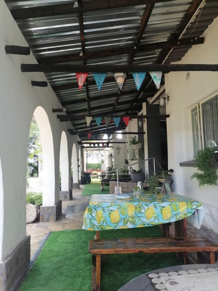 Eagle'S Nest Hotel Barberton Buitenkant foto
