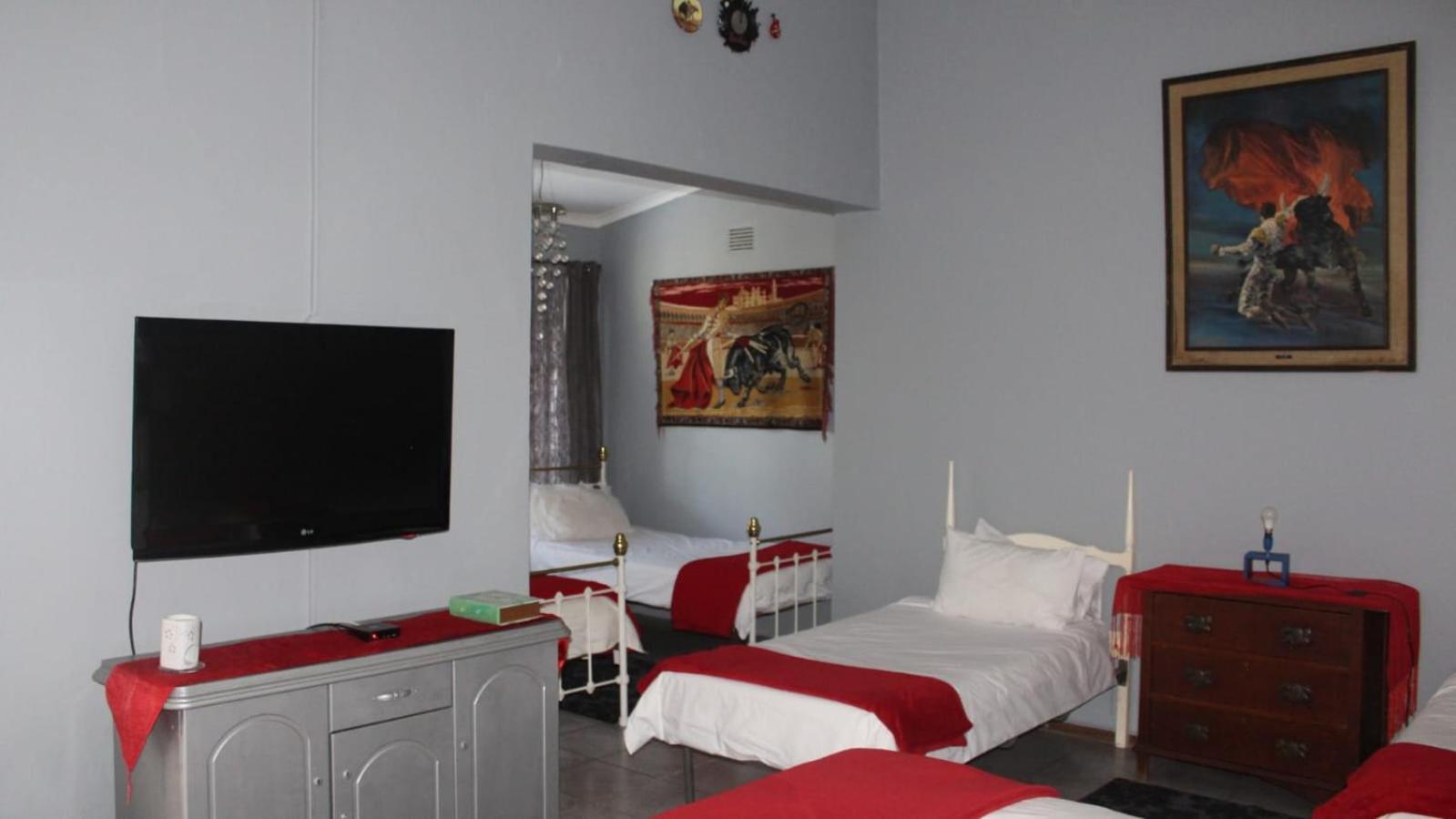 Eagle'S Nest Hotel Barberton Buitenkant foto